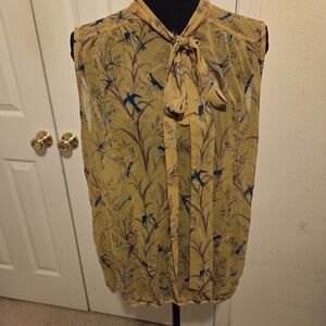 Chic Yellow Bird Print Blouse